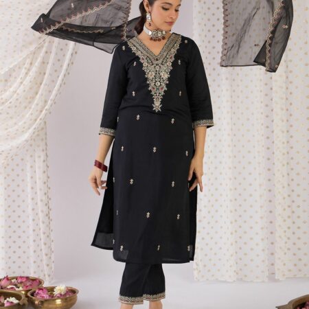 Elegant Black Straight Kurta with Embroidered Dupatta & Pants